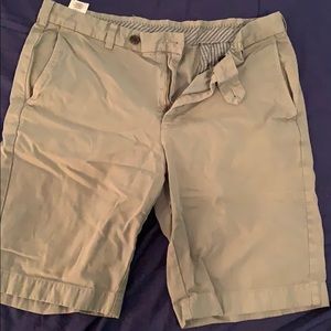 Brooks brothers Bermuda shorts